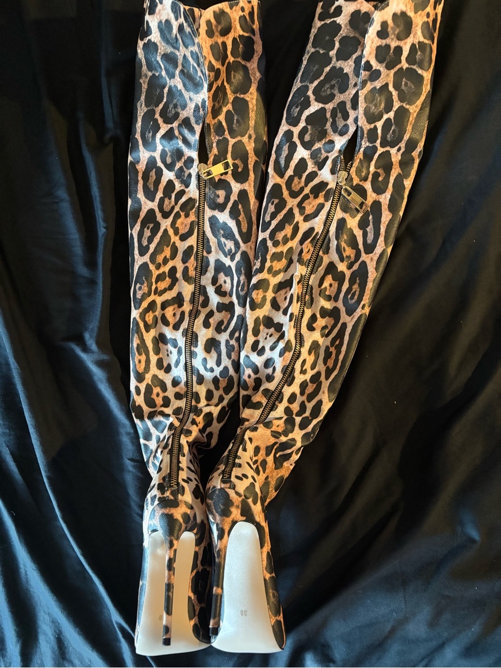 Leopard Print thigh high Stiletto Boots - Brown/Black - Picture 3 of 5